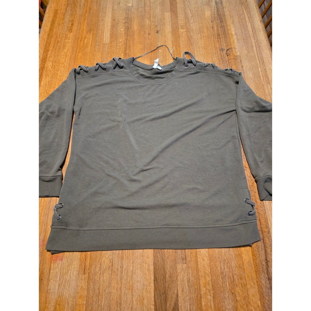 Cable & Gauge Women Medium Olive Green Lace Up Shoulder Pullover‎ Sweatshirt